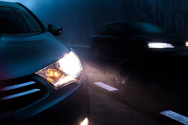 اتومبیل هایی با لامپ چراغهای جلو LED